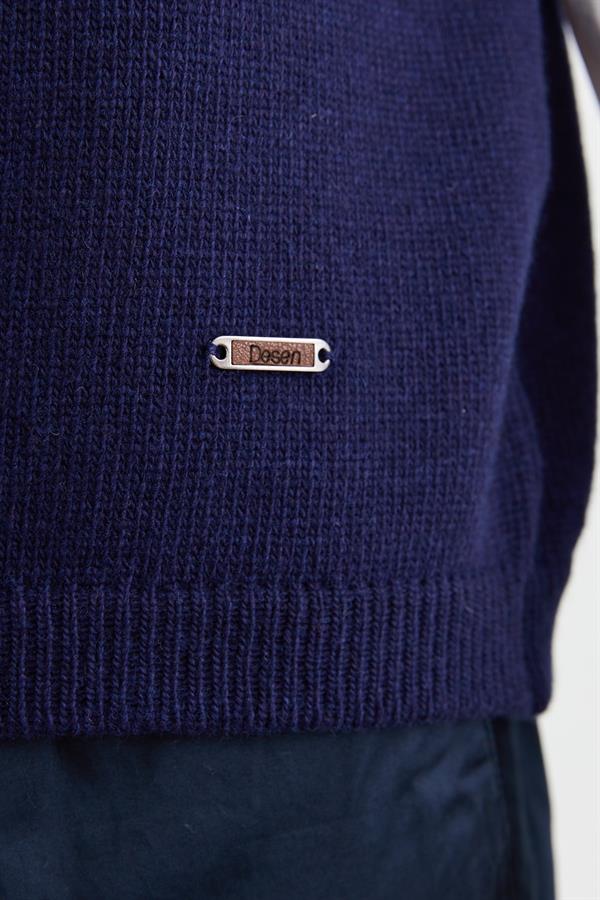 Мужской толстый шерстяной свитер с v-образным вырезом