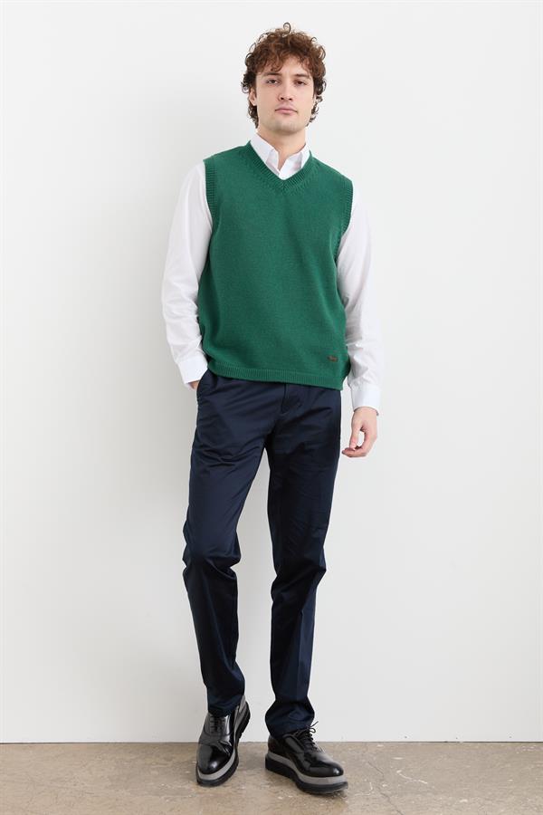 Мужской толстый шерстяной свитер с v-образным вырезом