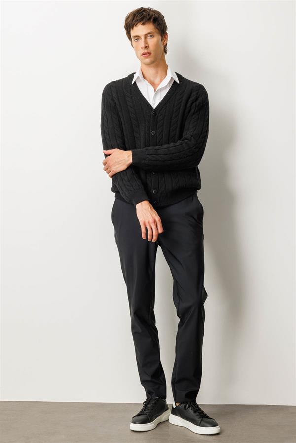 Erkek V Yaka Kalın Saç Örgülü Yün Ceket Siyah