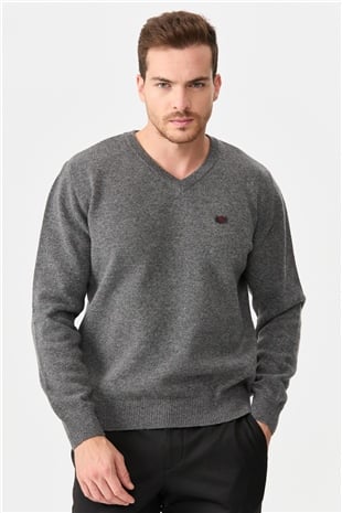 Мужской классический свитер с V-образным вырезом дымчатый