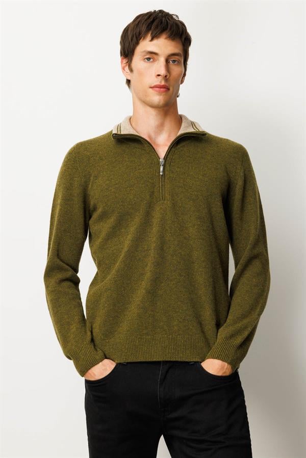 Erkek Yakası Fermuarlı Basic Yün Kazak A.K.Yeşili