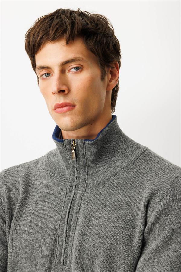 Erkek Yakası Fermuarlı Basic Yün Kazak Füme