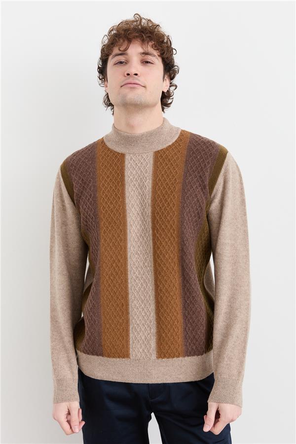 Мужской шерстяной свитер с рисунком спереди