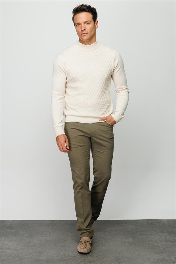 Мужская полуводолазка с расцветкой соты цвета слоновой кости 