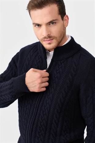 Куртка мужская вязаная куртка с высоким воротником темно синяя 