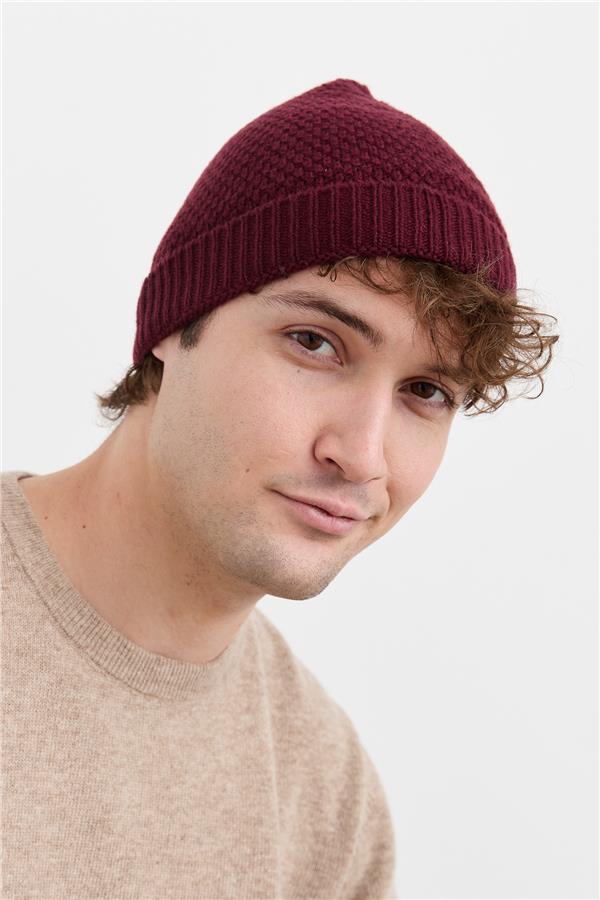 Мужская шерстяная шапка Бургундия