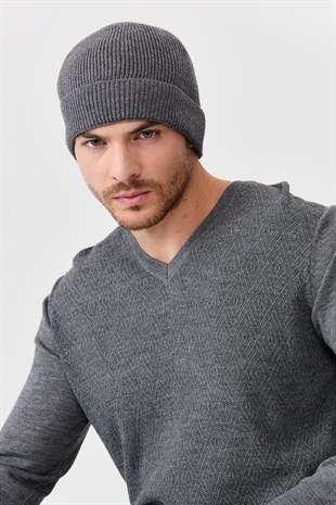 Мужская шерстяная шапка дымчатая