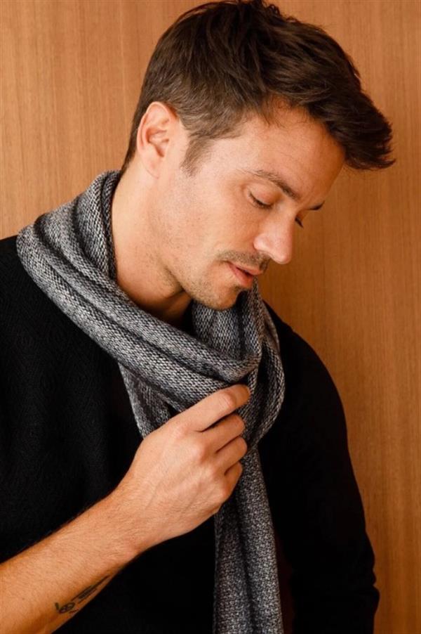 Мужской шерстяной шарф черный