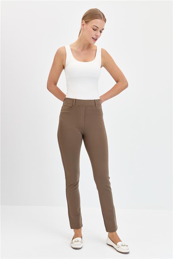 Женские брюки-леггинсы с 5 карманами