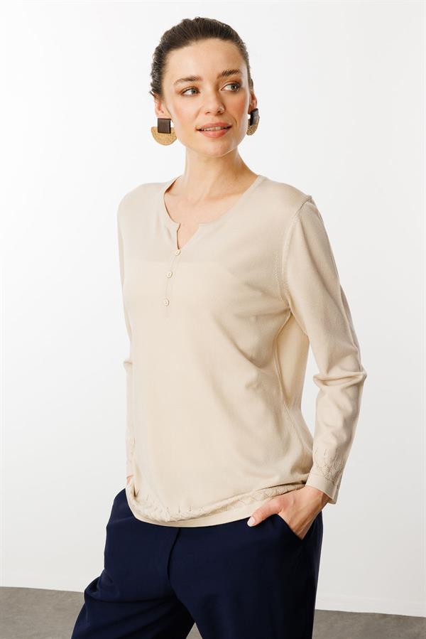 Kadın Açma Yaka Düğmeli Penye Bluz Bej