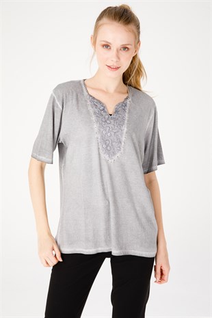 Kadın Açma Yaka Kısa Kol Güpürlü Penye Bluz Gri