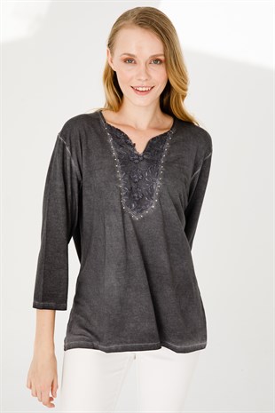 Женская блузка черная