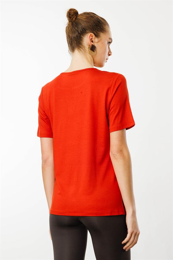 Kadın Açma Yaka Nakış İşlemeli Penye T-shirt Oranj