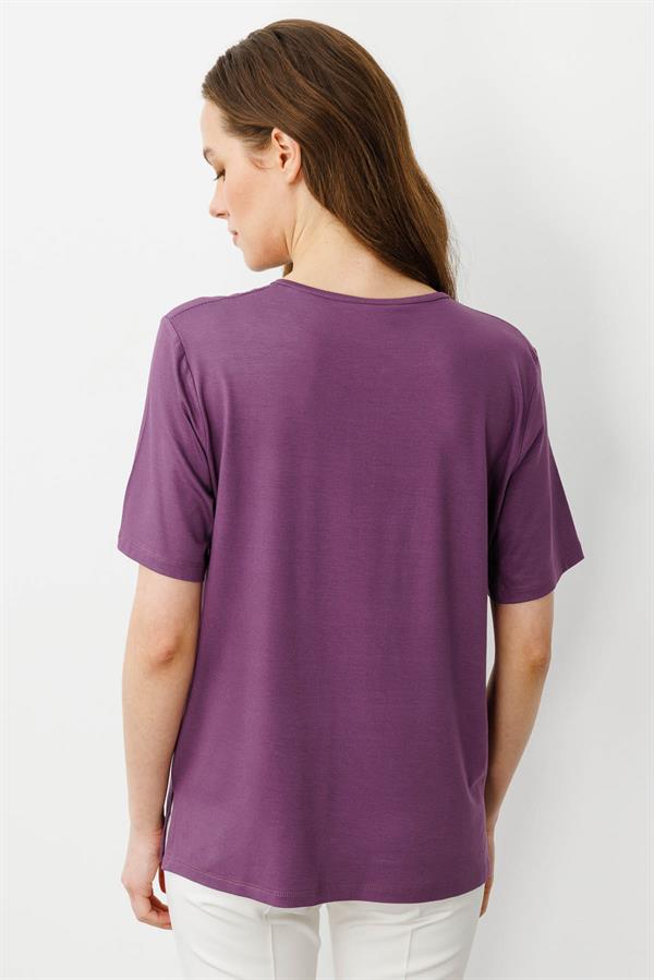 Kadın Sıfır Yaka Nakış İşlemeli T-shirt Lila