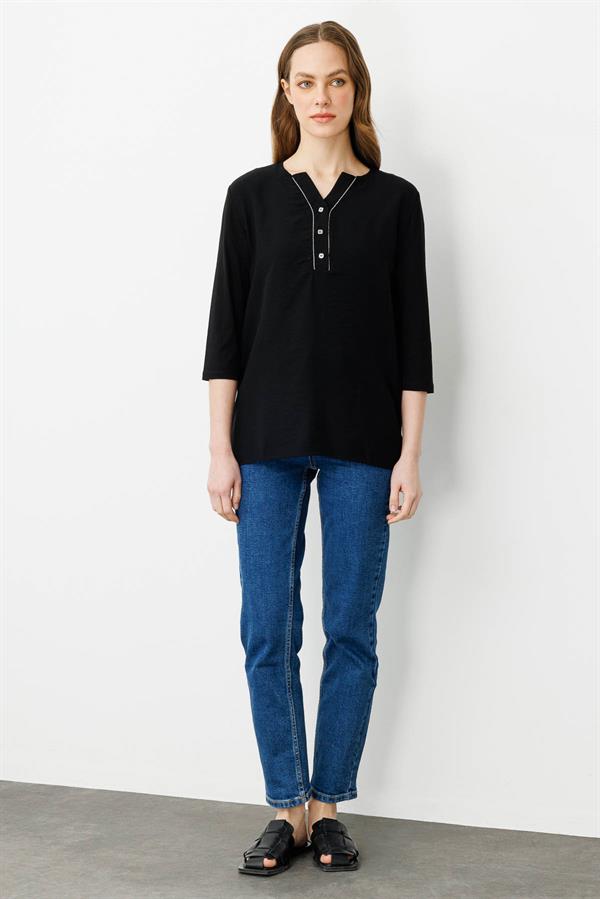 Kadın Açma Yaka Önü Düğmeli Bluz Siyah