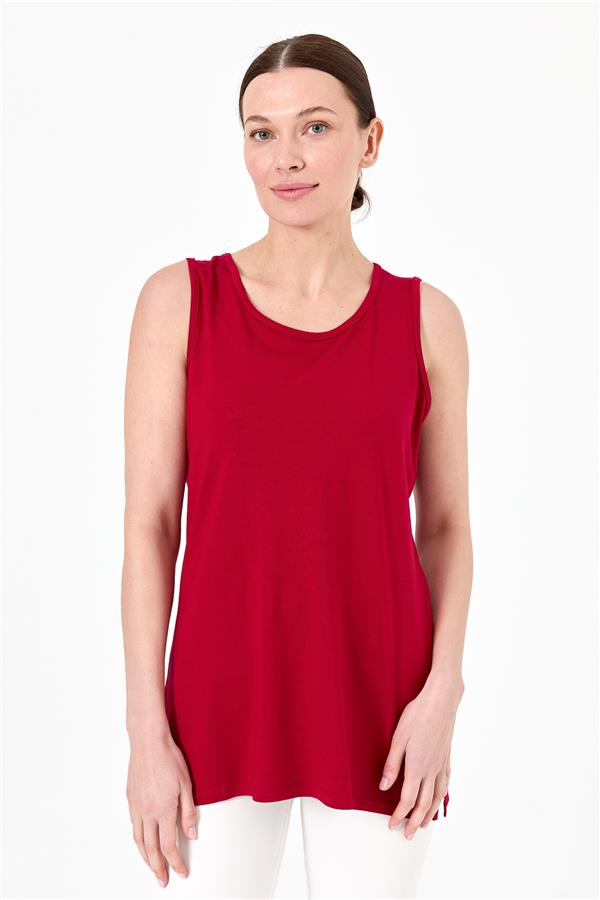 Женская майка на бретельках цвета слоновой красная 