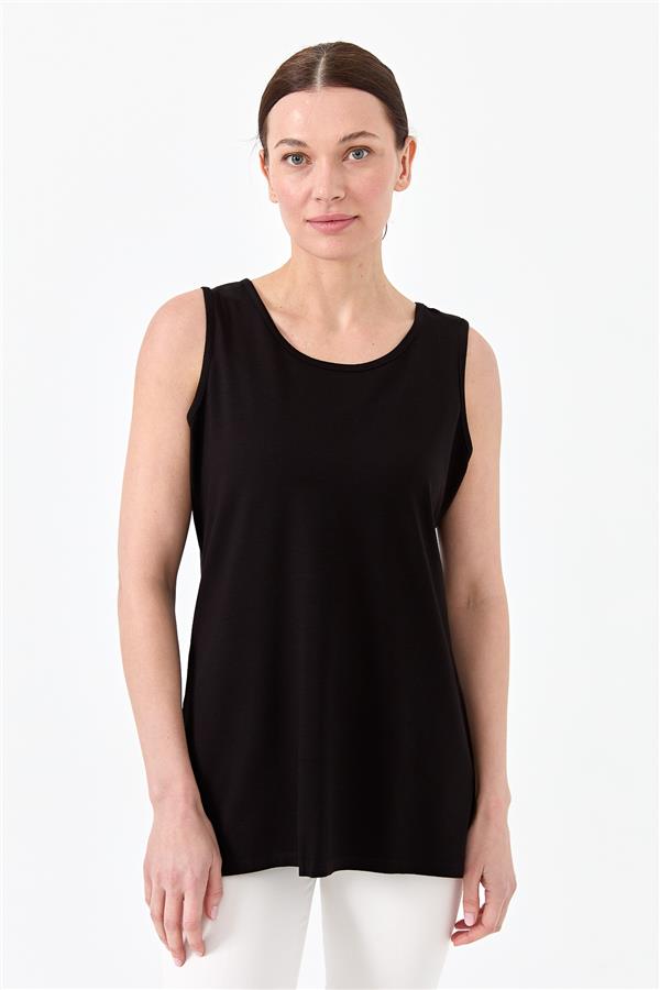 Женская майка на бретельках цвета слоновой черная 