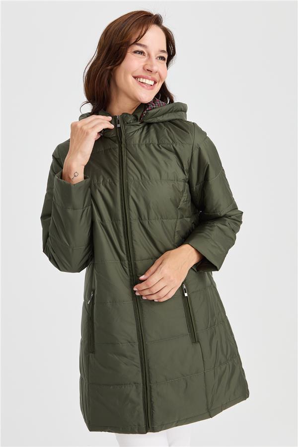 Женское стеганое пальто с подкладкой и рисунком