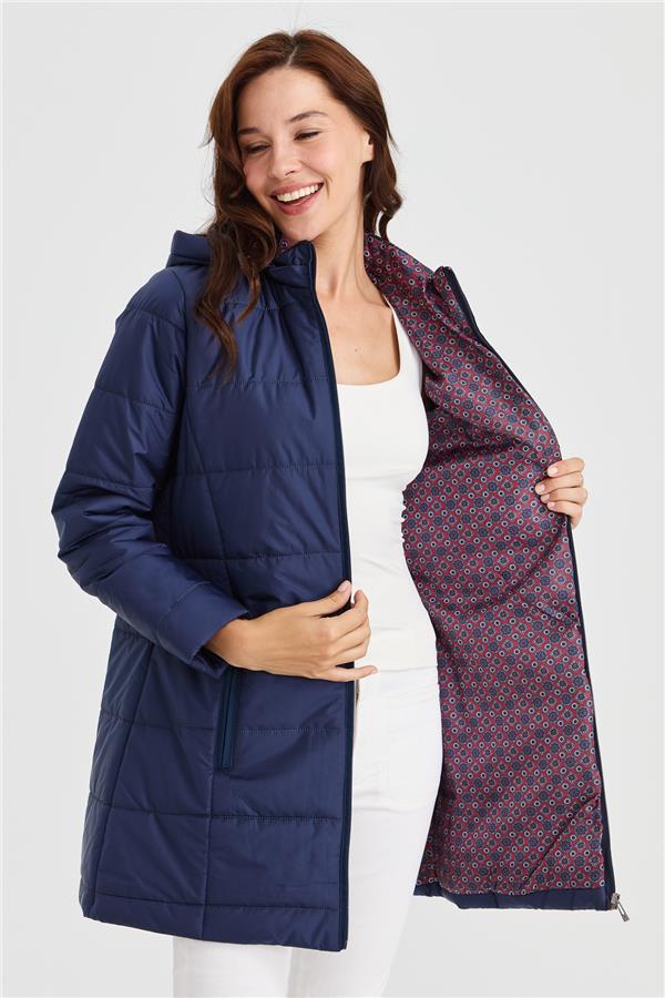Женское стеганое пальто с подкладкой и рисунком