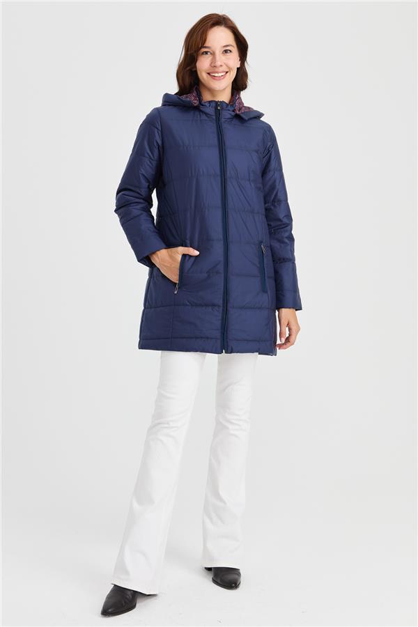 Женское стеганое пальто с подкладкой и рисунком