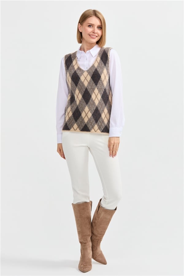 Женский жилет с рисунком ромбик 12