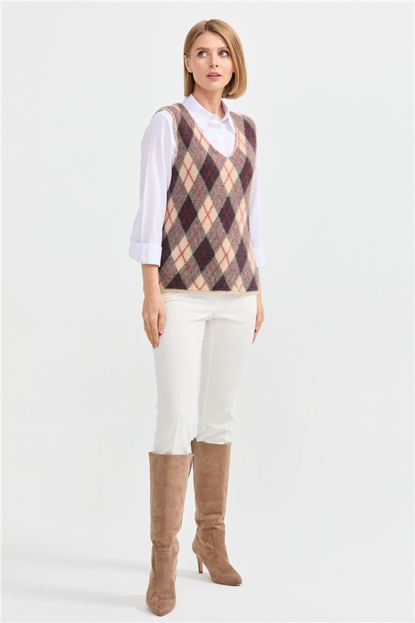 Женский жилет с рисунком ромбик 3