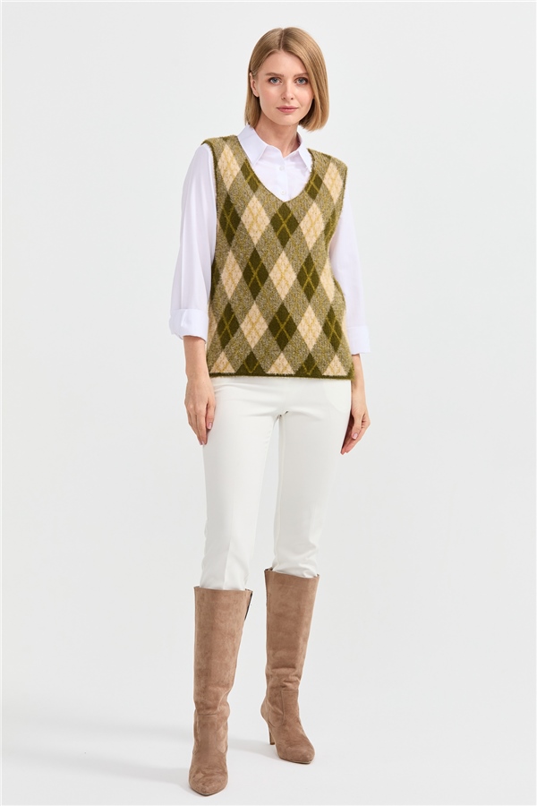 Женский жилет с рисунком ромбик 4