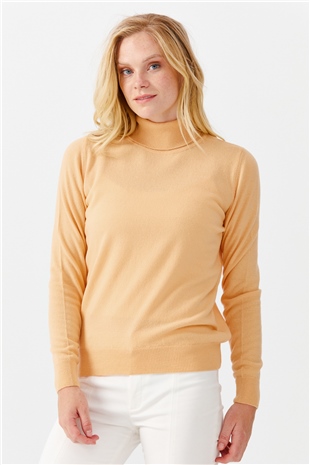 Женская водолазка апельсин