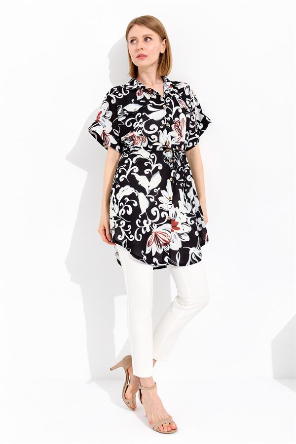 Женское платье с карманами и шнурками на поясе черное 