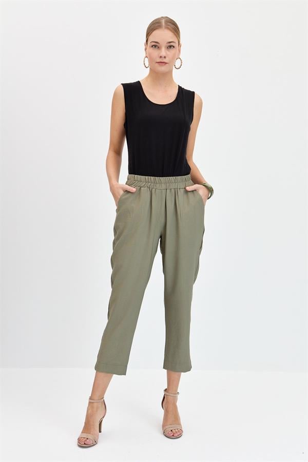 Kadın Beli Lastikli Yan Cepli Havuç Kesim Keten Pantolon Haki