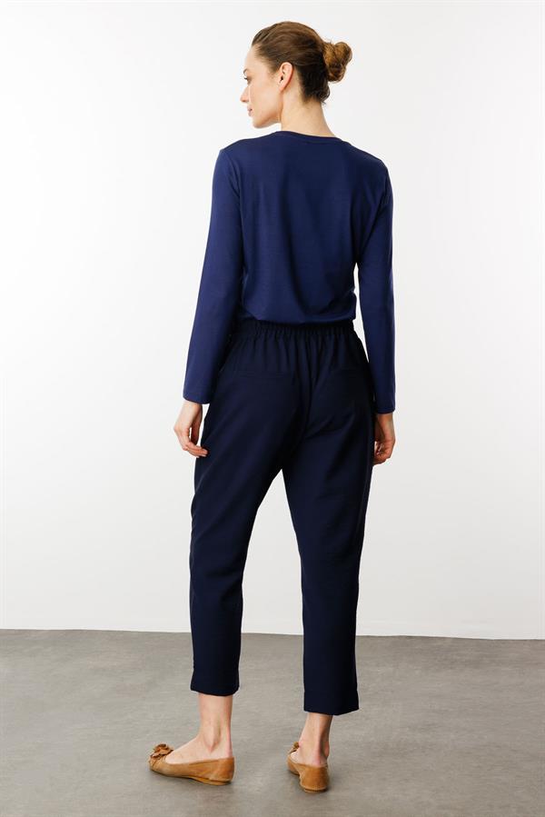 Kadın Beli Lastikli Yan Cepli Havuç Kesim Keten Pantolon Lacivert
