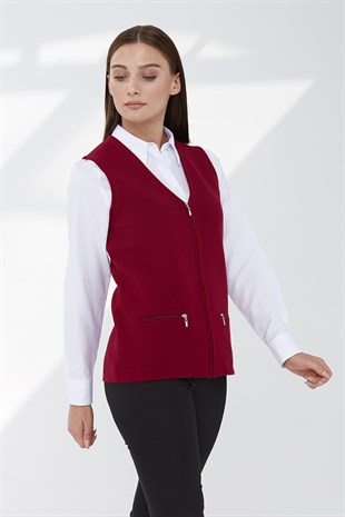 Женский шерстяной жилет светло-вишневый