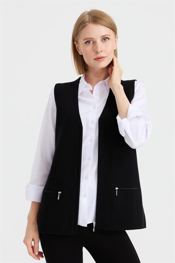Женский шерстяной жилет черный