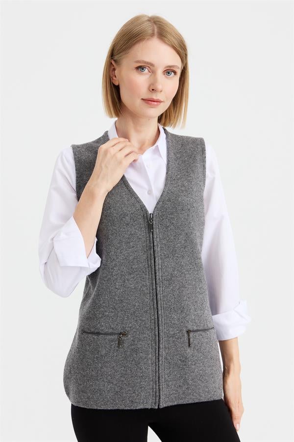 Женский шерстяной жилет пепельно-серый