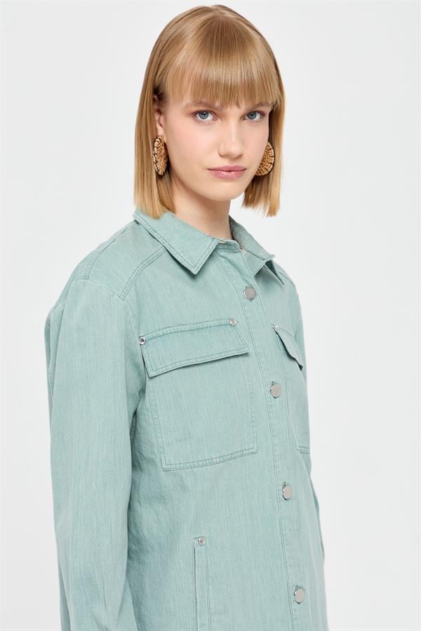 Женская джинсовая куртка