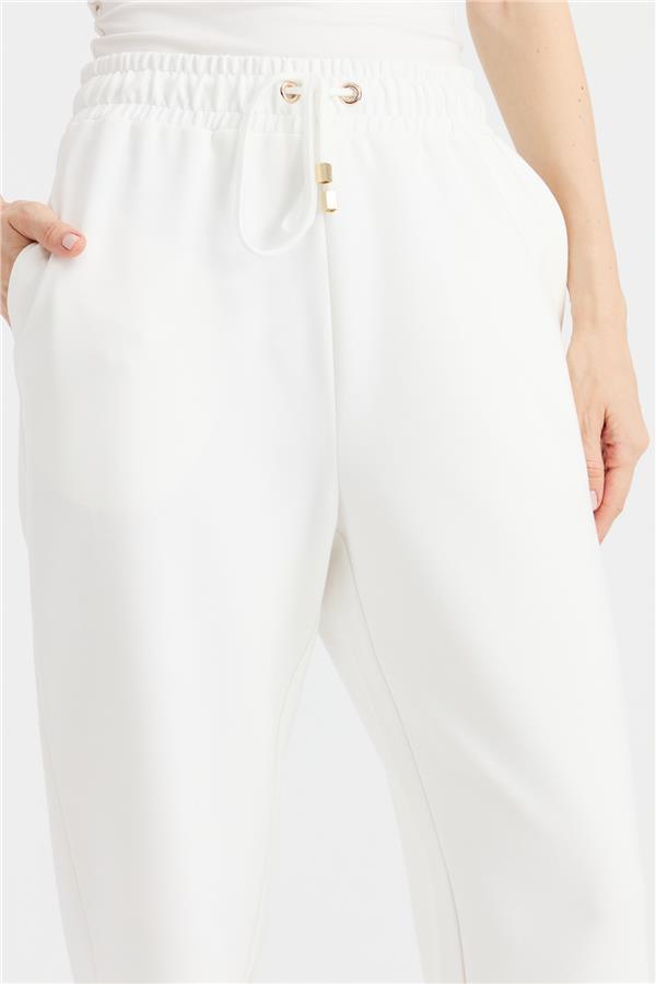 Женские спортивные брюки с карманами