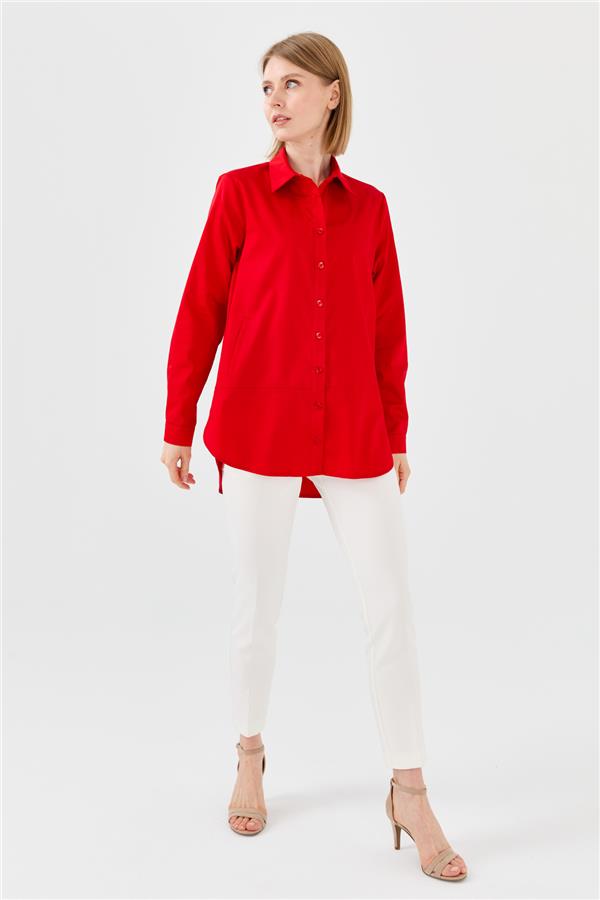Женская атласная рубашка с карманами красная