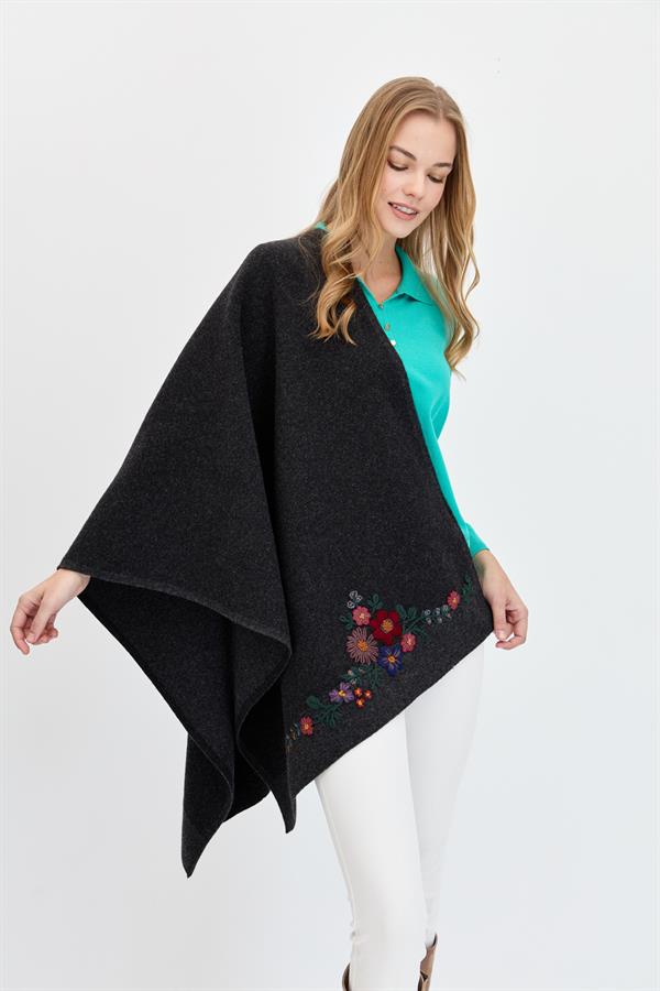 Женская трикотажная шаль с цветочной вышивкой