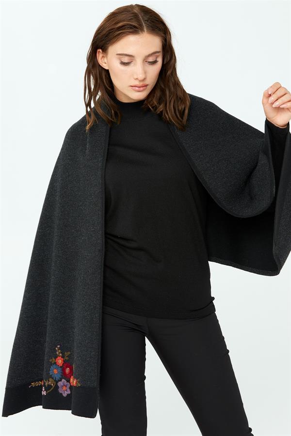 Женская трикотажная шаль с цветочной вышивкой черная 
