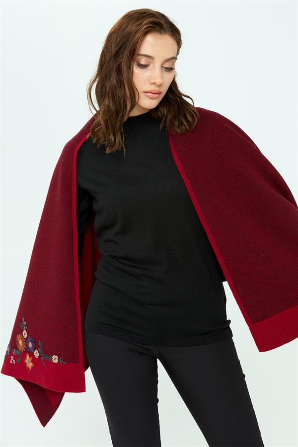 Женская трикотажная шаль с цветочной вышивкой вишневая 