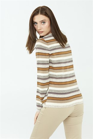 Женский шерстяной свитер с v-образным вырезом бежевый