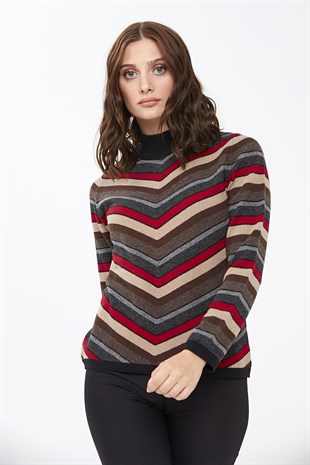 Женский шерстяной свитер черный