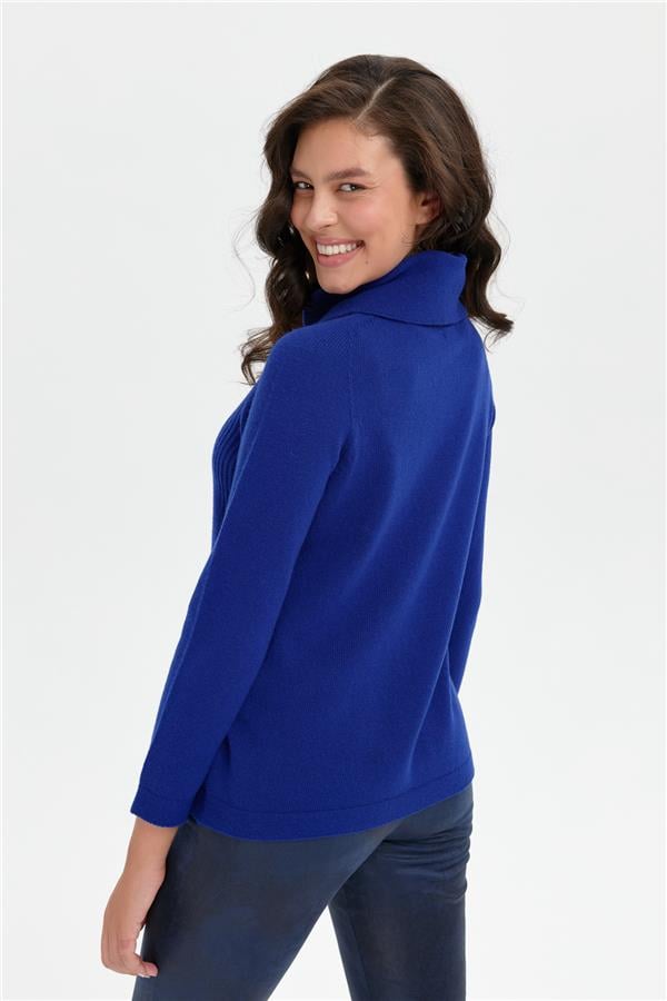 Kadın Degaje Yaka Dikişsiz Önü Selanik Yün Kazak K.S.Mavi