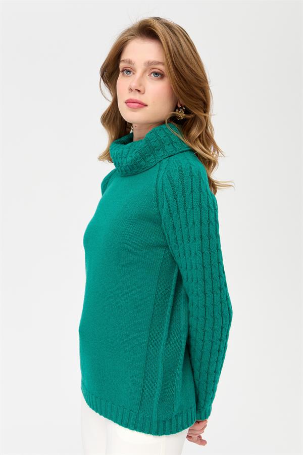 Женский шерстяной свитер