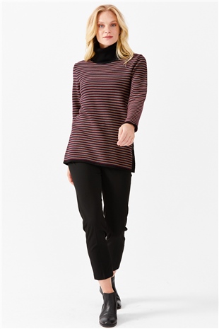 Женская туника в цветную полоску, на пуговицах и одним боковым разрезом, черная