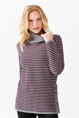 Женская туника в цветную полоску, на пуговицах и одним боковым разрезом, серая