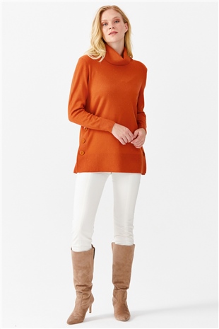 Женская туника с вырезом хомут и люрексом оранжевая 