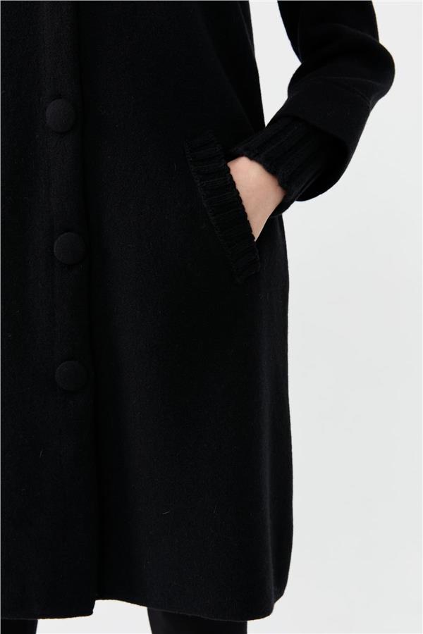 Kadın Dik Yaka Basic Uzun Yün Kaban Siyah