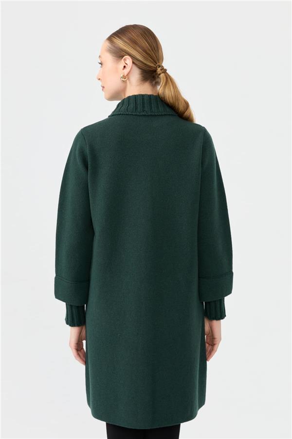 Kadın Dik Yaka Basic Uzun Yün Kaban Yeşil