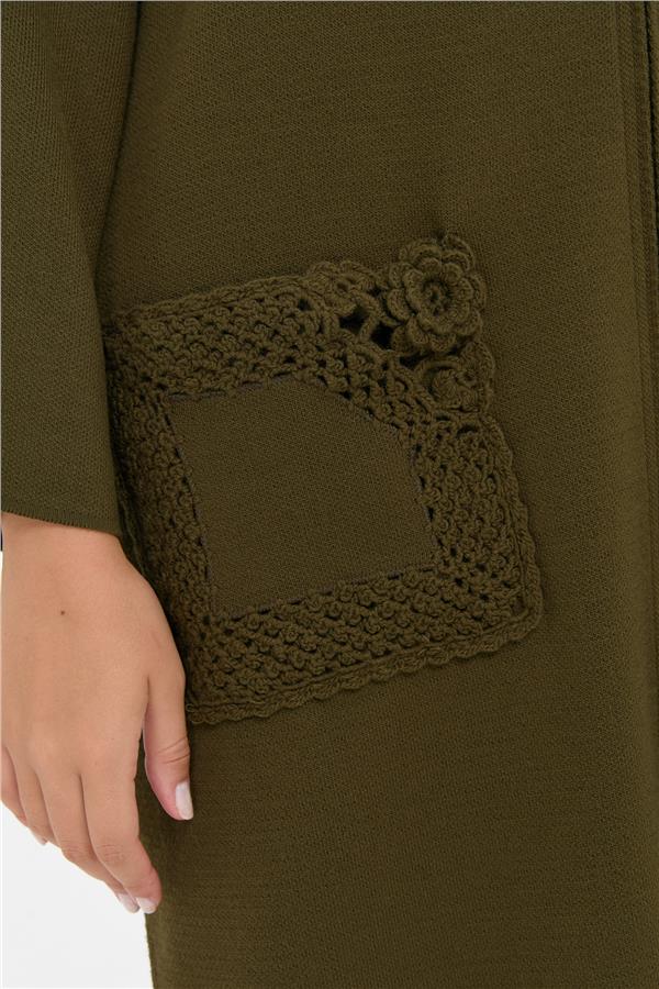 Kadın Dik Yaka Cebi Gül İşlemeli Fermuarlı Panço Haki